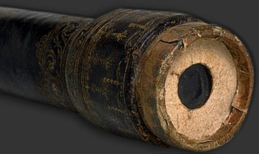 Un dettaglio del cannocchiale di Galileo, fine 1609-inizio 1610 - Firenze, Istituto e Museo di Storia della Scienza Un dettaglio del cannocchiale di Galileo, fine 1609-inizio 1610 - Firenze, Istituto e Museo di Storia della Scienza